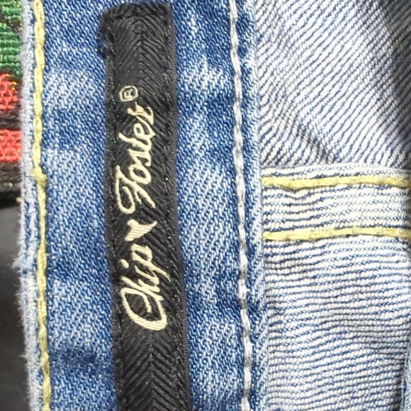 Chip Foster Distressed Jeans - Picture 5 of 6